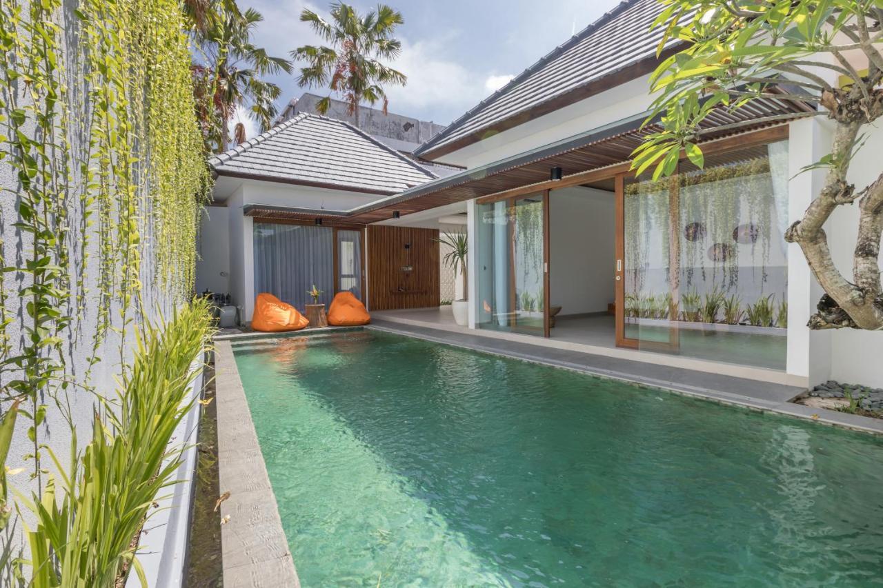 Fenosa Seminyak Villas By Nagisa Bali エクステリア 写真